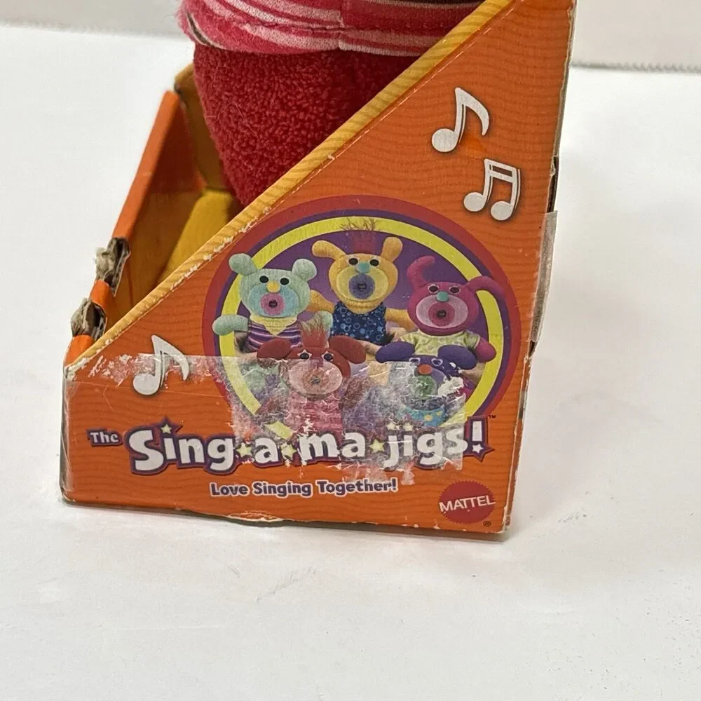 Red Plush The Sing-a-ma-jigs! Love Singing Together Mattel (2010) NOS